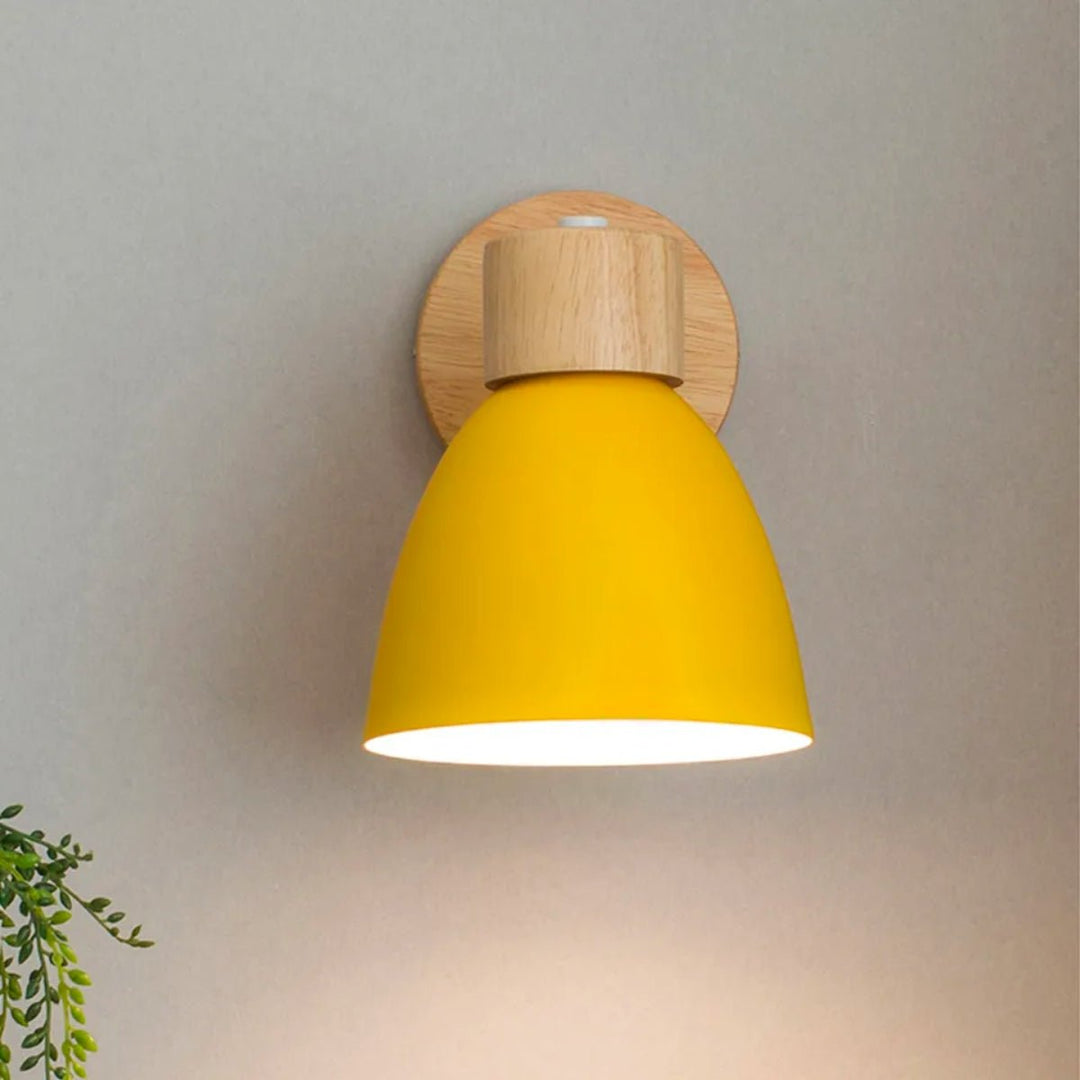 Skanto | Elegant vegglampe i tre - Moderne og varm design