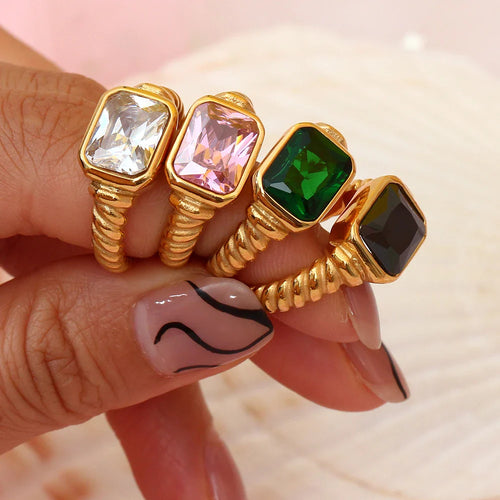 Skanto | Chunky Cross Striped Baguette Diamond Ring