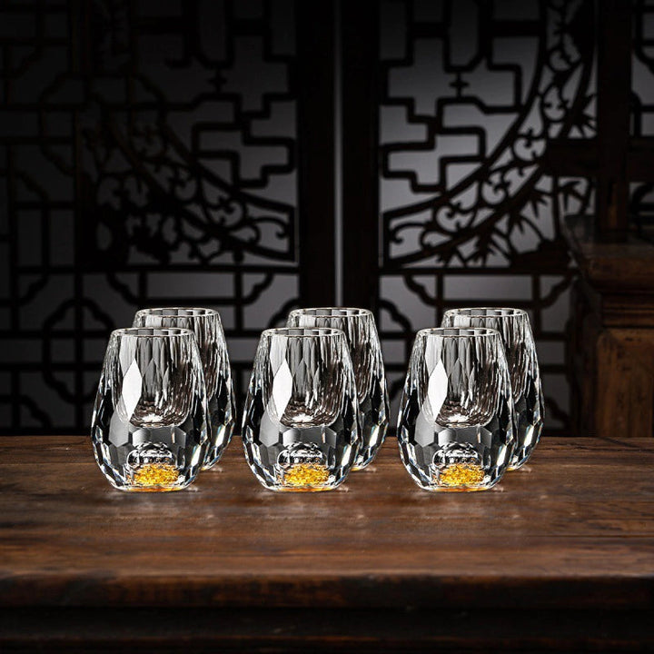 Luksus krystallglass med gullflak – Håndlaget – Sett med 2 – For whisky og premium drikker | Skanto