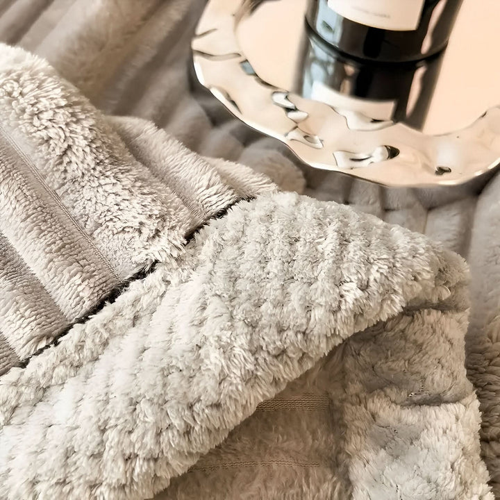 Skanto | FLUFFIQUE - Premium Puselteppe