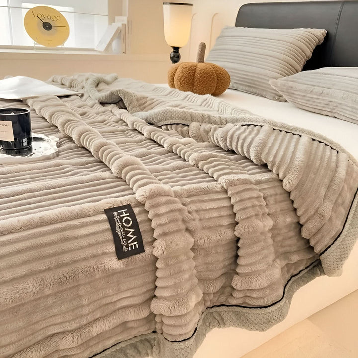 Skanto | FLUFFIQUE - Premium Puselteppe
