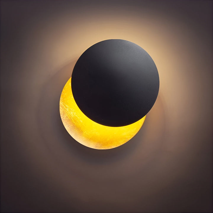 Sonnenstrahl - Elegant LED vegglampe med 360° rotasjonsfunksjon for industriell stil | Skanto