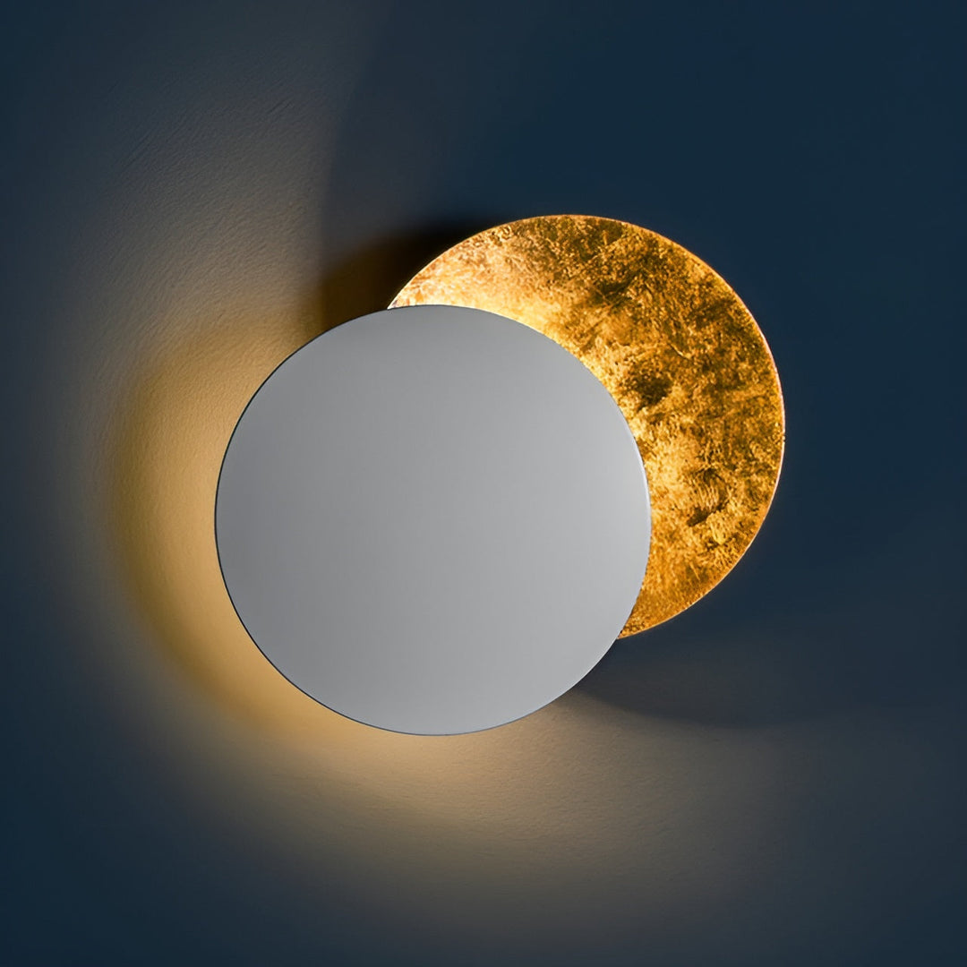 Sonnenstrahl - Elegant LED vegglampe med 360° rotasjonsfunksjon for industriell stil | Skanto