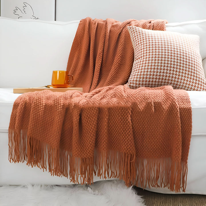 Skanto | KNITCOVE – Stilig strikket fleece teppe