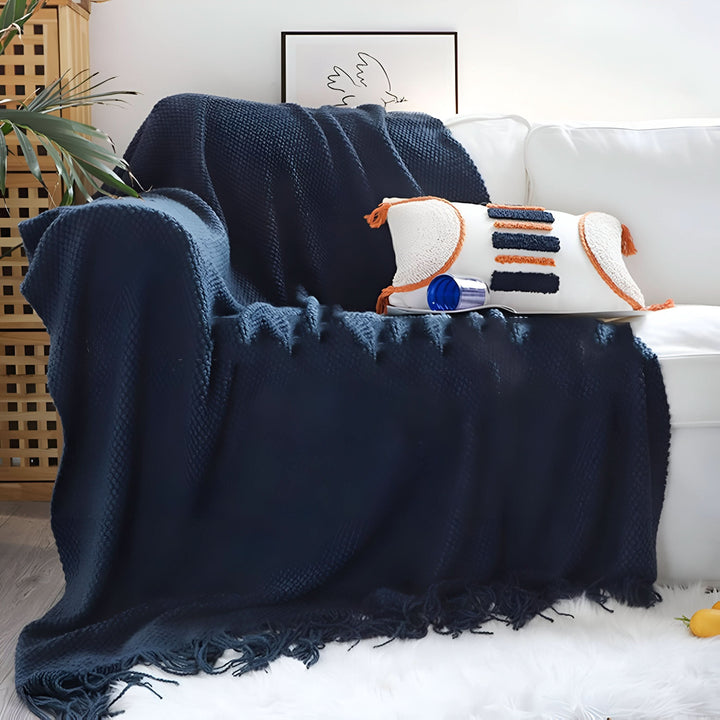 Skanto | KNITCOVE – Stilig strikket fleece teppe