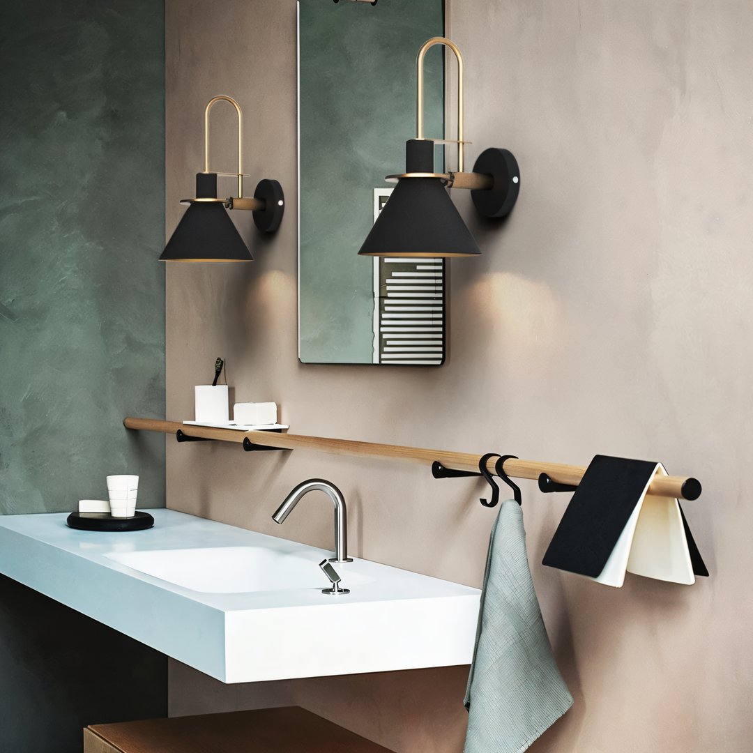 Skanto | Postmoderne LED Vegglampe med Trompetformet Design
