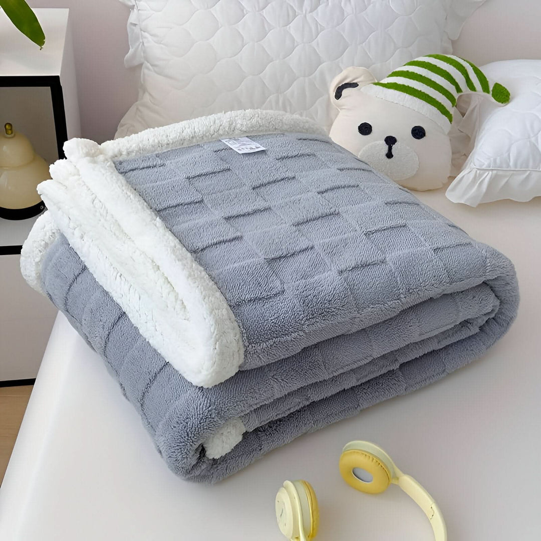 Skanto | WINTERLOFT – Reversibel Fleece Teppe