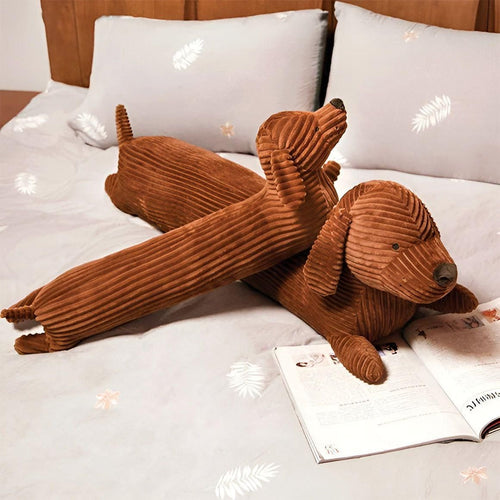 SnuggleHound Pute - Ergonomisk Dachsund Plysjpute | Skanto