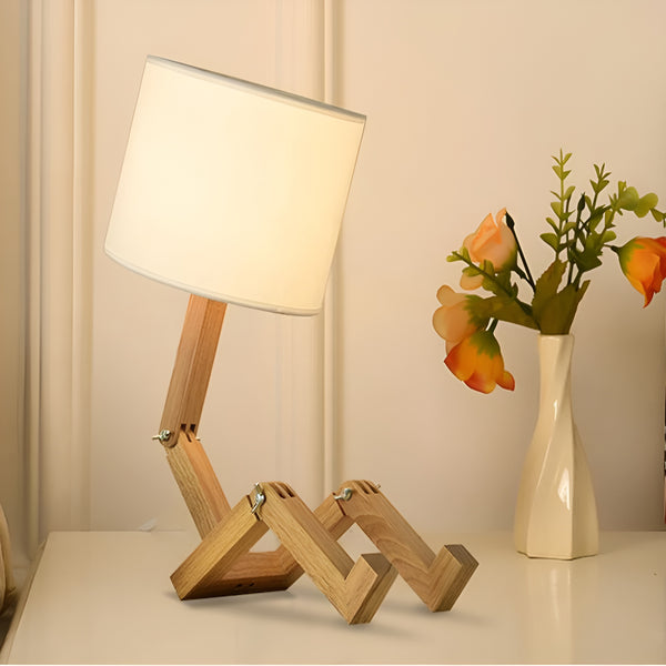 Fleksibel Robot Skrivebord Lampe Laget av Massivt Tre – LumoBot | Skanto
