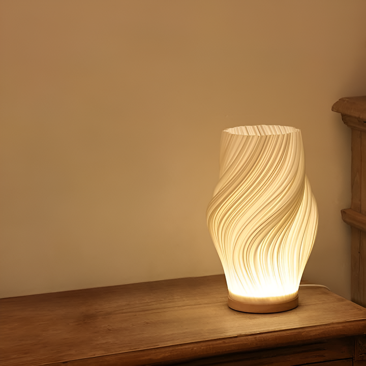 Skanto | DreamWave - Moderne kremfarget 3D bølgelampe med elegant metallbase