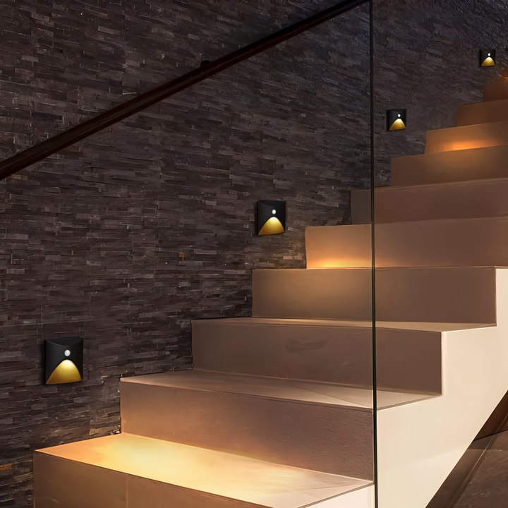 LuminiPath - Vanntett IP65 Vegglampe - Innendørs og utendørs vegglampe - Bevegelsessensor Vegglampe LED