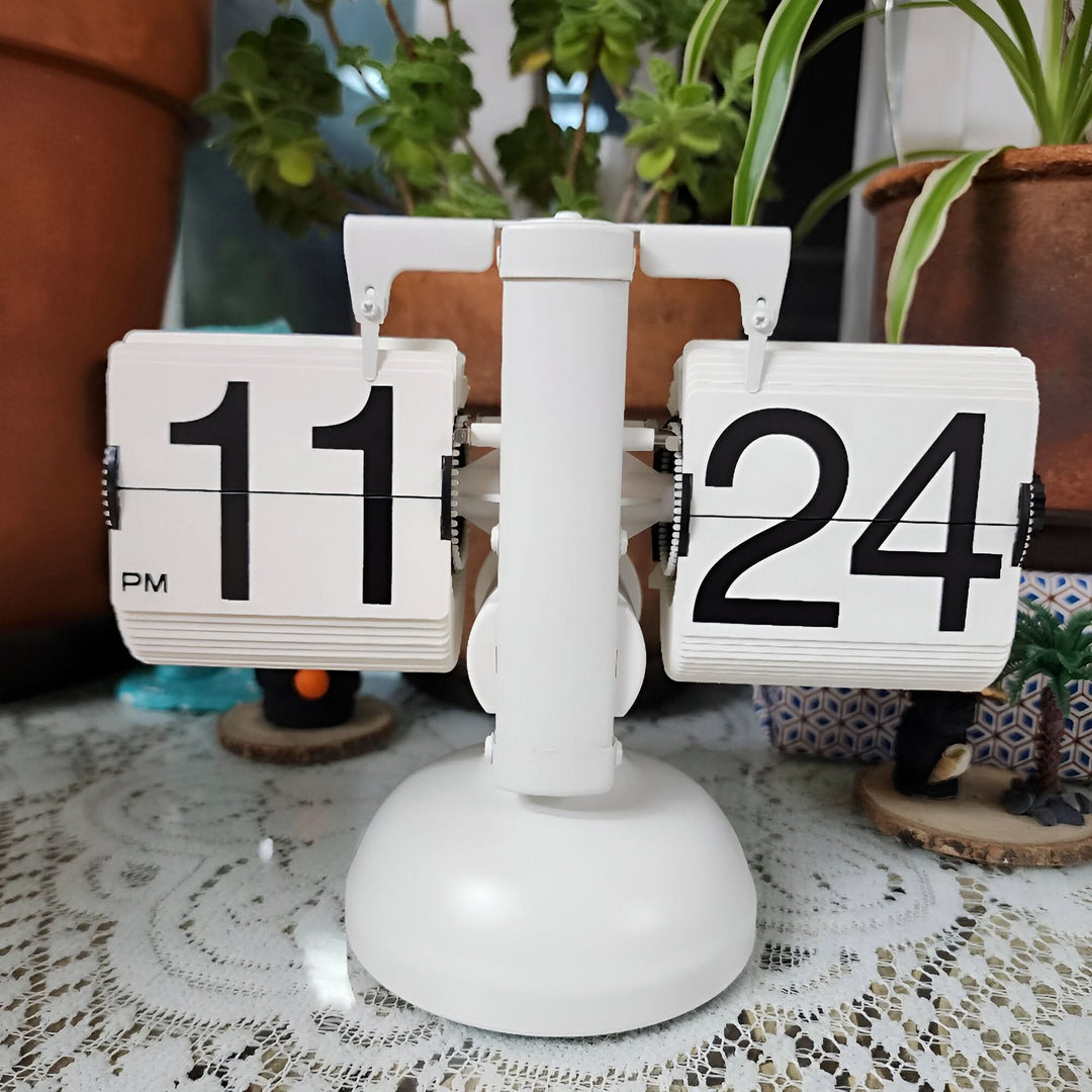 Skanto | Minimalist Flip Clock Automatisk Retro Skrivebordsur