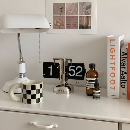 Skanto | Minimalist Flip Clock Automatisk Retro Skrivebordsur