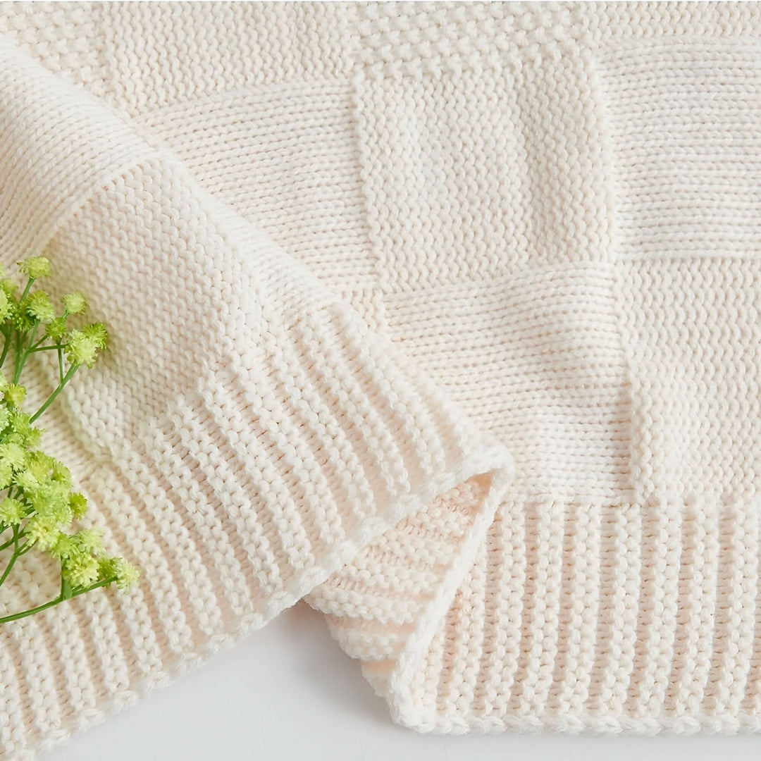 Skanto | MONOSTRIPE – Minimalistisk strikket teppe