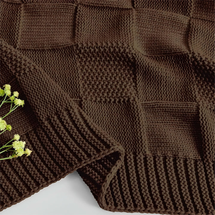 Skanto | MONOSTRIPE – Minimalistisk strikket teppe