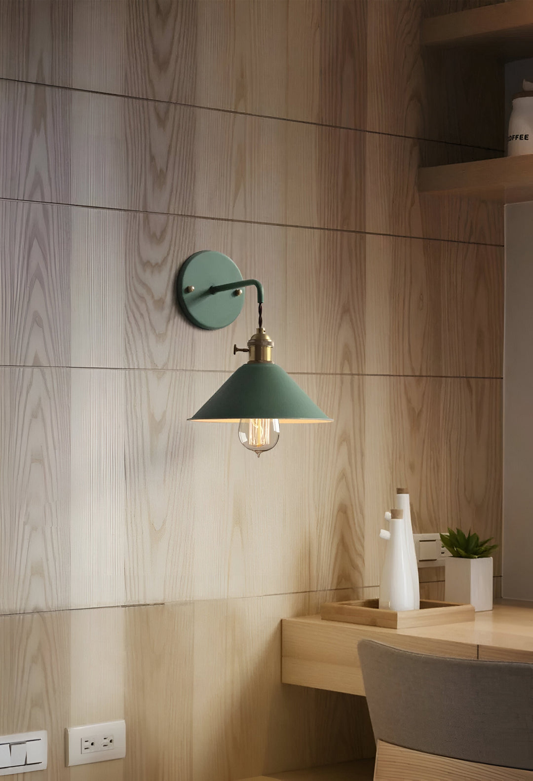Skanto | Retro Vintage Vegglampe - Vintage-inspirert Kjegle Metall Vegglampe