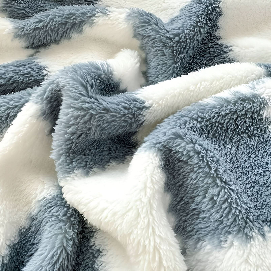 Skanto | SNUGSPOT – Fargerik Rutete Fleece Teppe