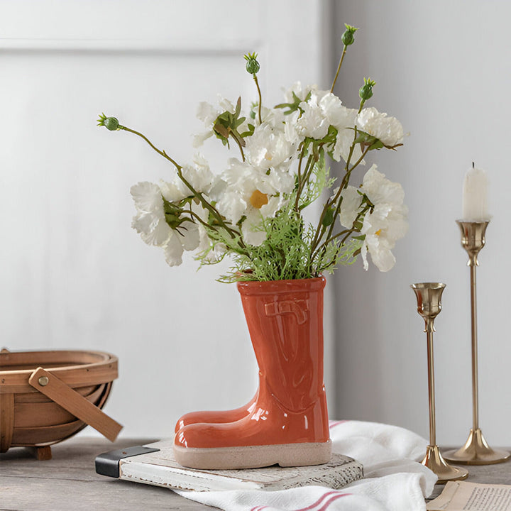Skanto | Stilig keramisk vase i støvelform