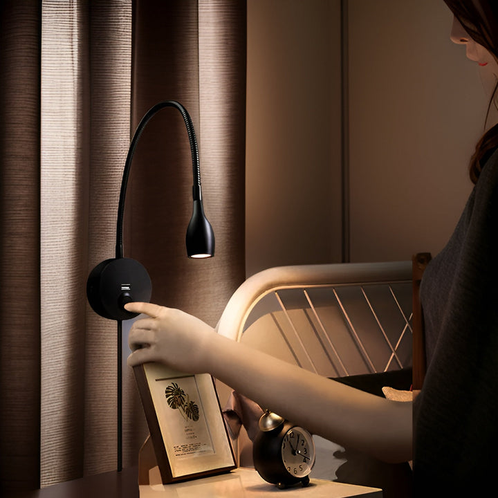 Skanto | Vegglampe - Luminara - Leselampe - Justerbar vinkel