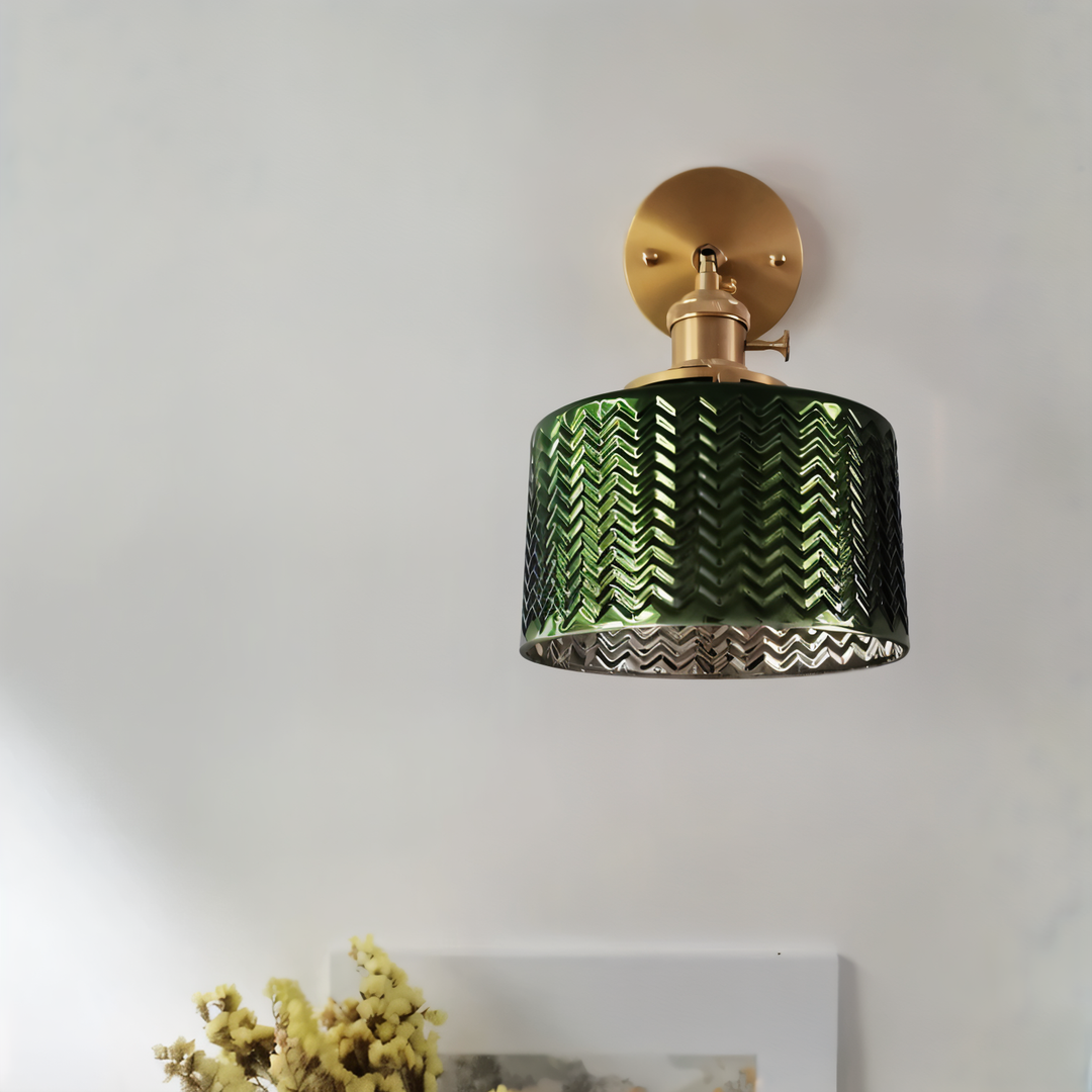 Skanto | Justerbar LED Vegglampe i Ribbete Glass i Skandinavisk Design
