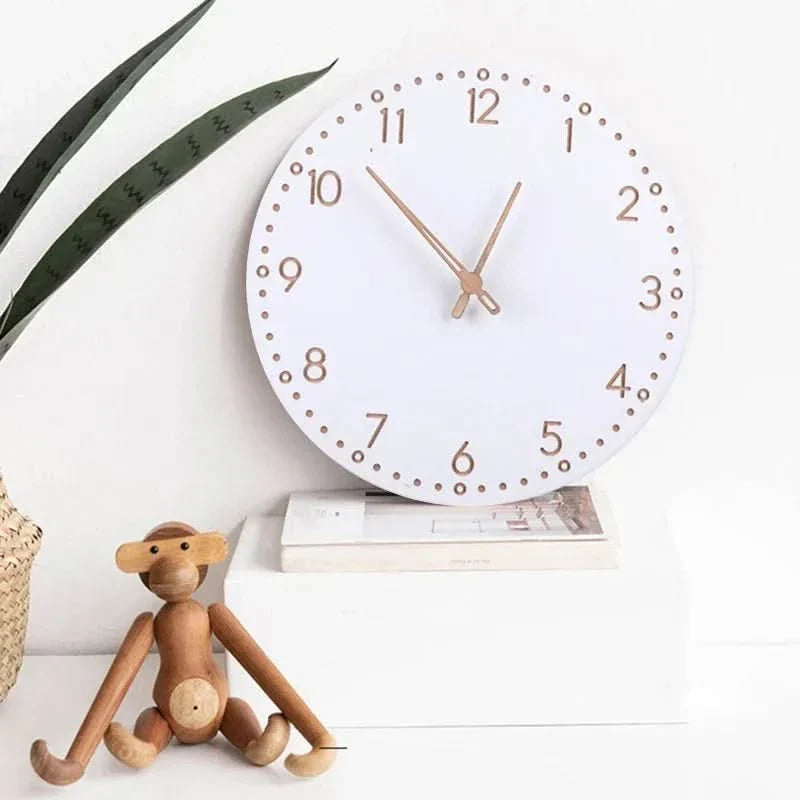 Skanto | Tre digital klokke med LED tidsskjerm