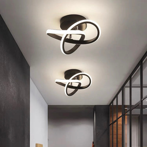 Skanto | Taklampe med LED svart metallramme