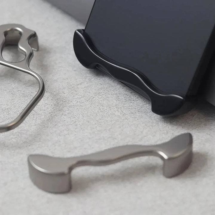 TitanShield Case - Stilig Beskyttelse for iPhone Kanter Skanto