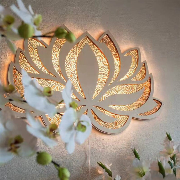 Skanto | Spirituell Lotus Vegglampe