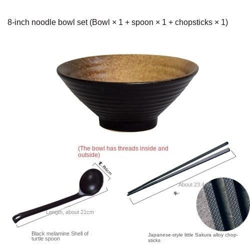 Utsøkt japansk keramisk bollesett for ramen, suppe og ris | Skanto
