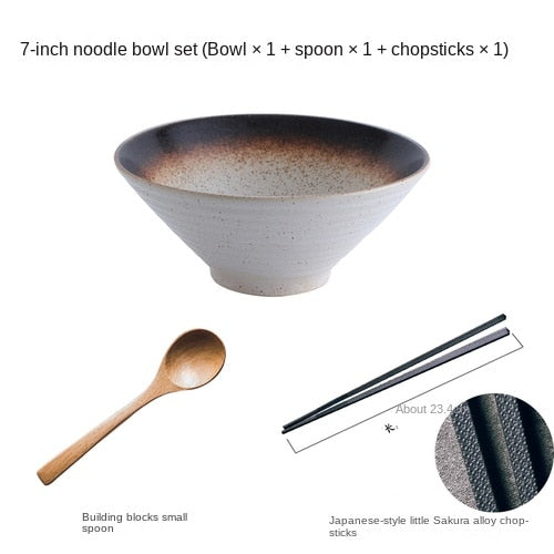 Utsøkt japansk keramisk bollesett for ramen, suppe og ris | Skanto