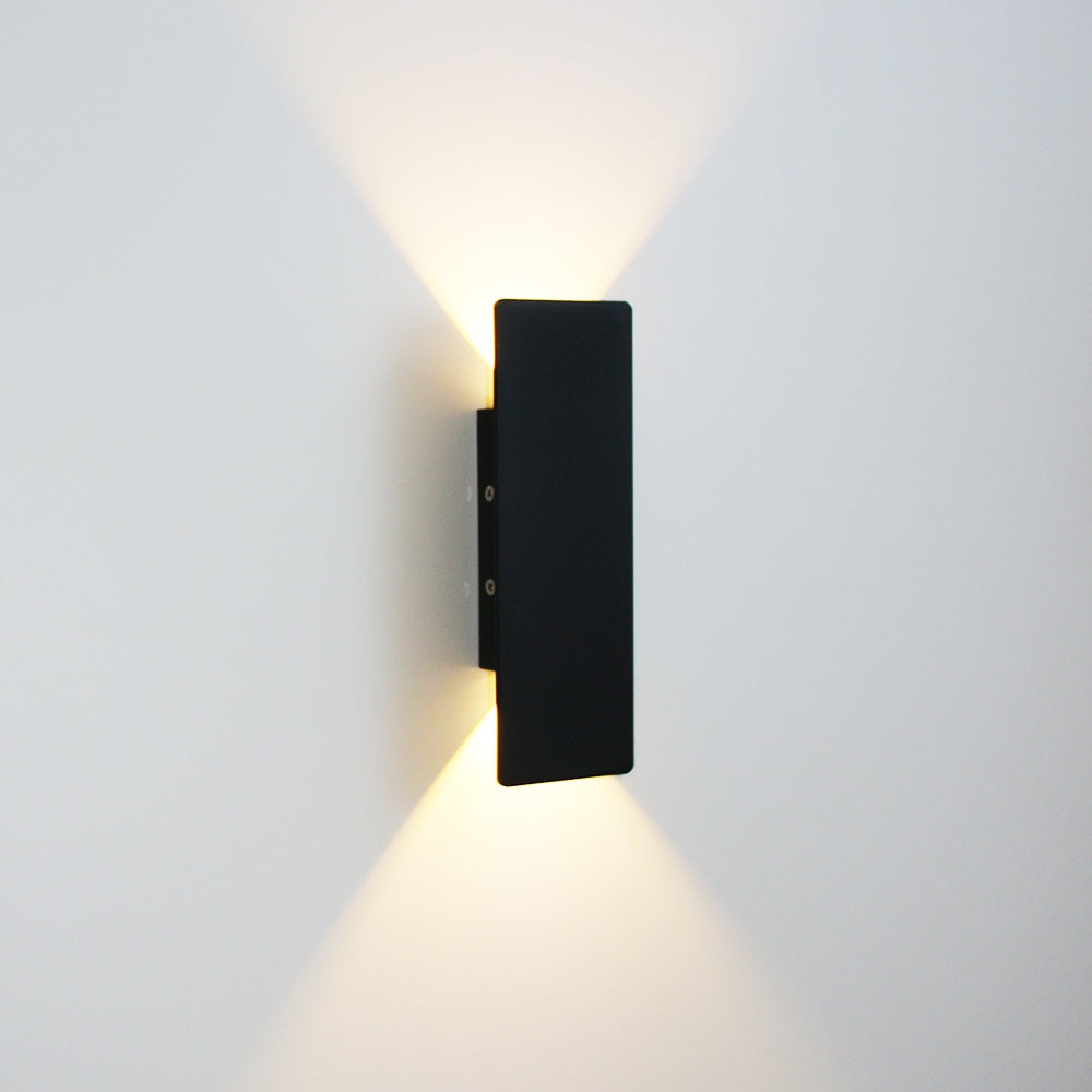 Moderne Dobbeltsidig Belyst Vegglampe | Skanto