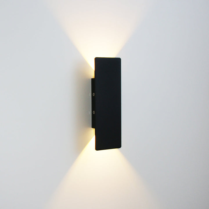 Moderne Dobbeltsidig Belyst Vegglampe | Skanto