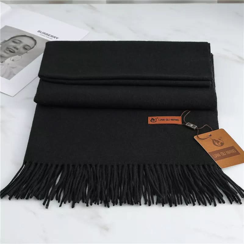 Skanto | Cashmere skjerf med dusker for varme og eleganse