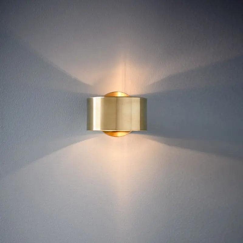 Skanto | Vegglampe - LuxeShine - Moderne & Chic romtransformasjon