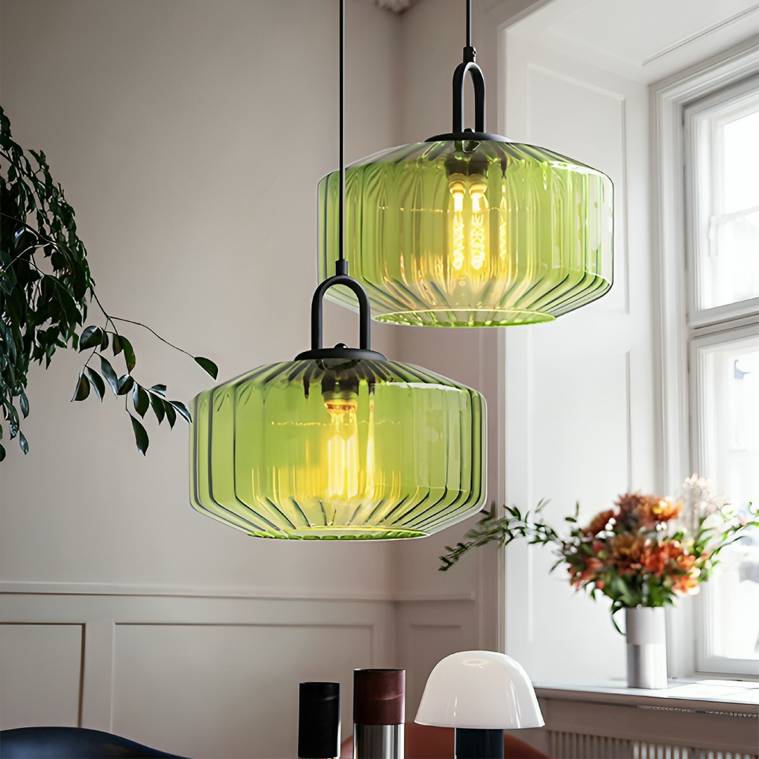 Skanto | Fargerik Hengeglasslampe med Justerbar Høyde – Ideell for Spisestue og Kjøkken