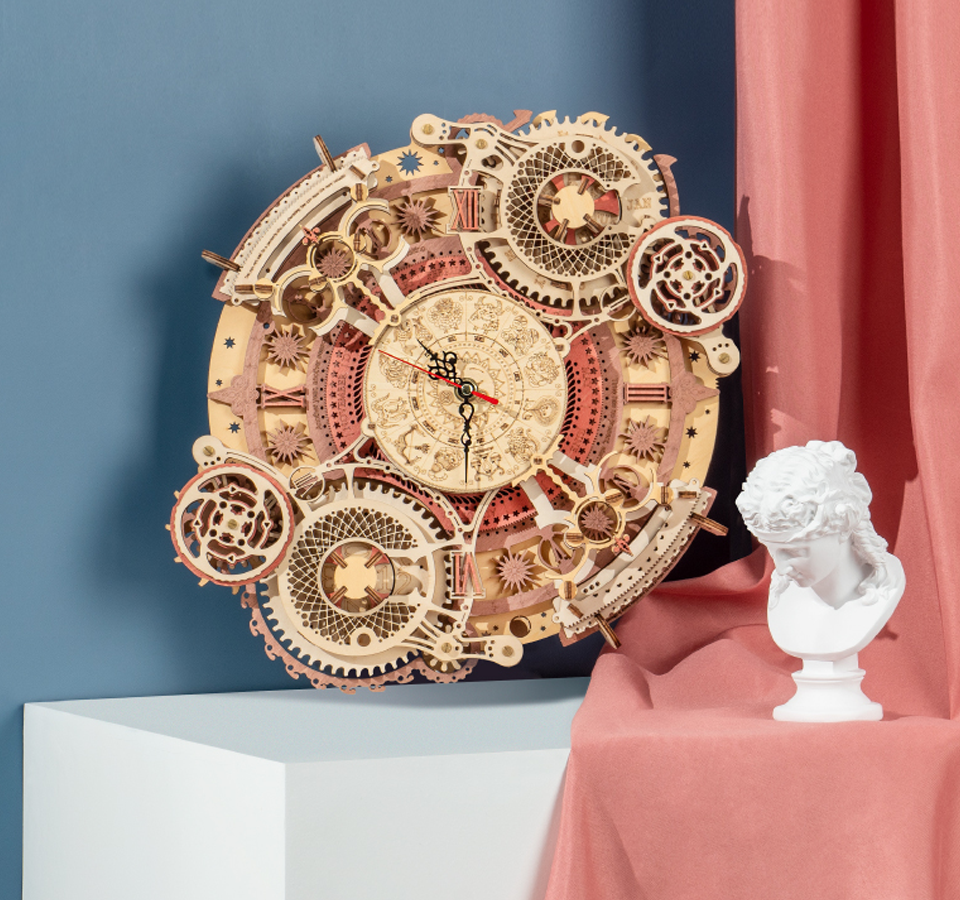 Zodiac Veggklokke og Kalender Skanto