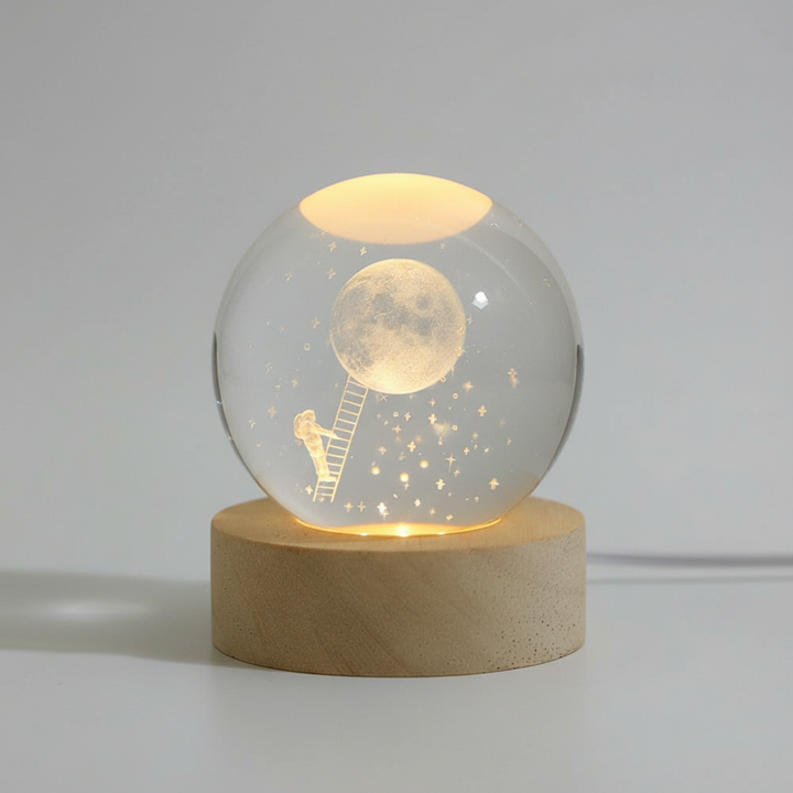 Skanto | AstroGlobe 3D Lampe – Sferisk Tre Bordlampe med Varme LED Lys og Planet Design
