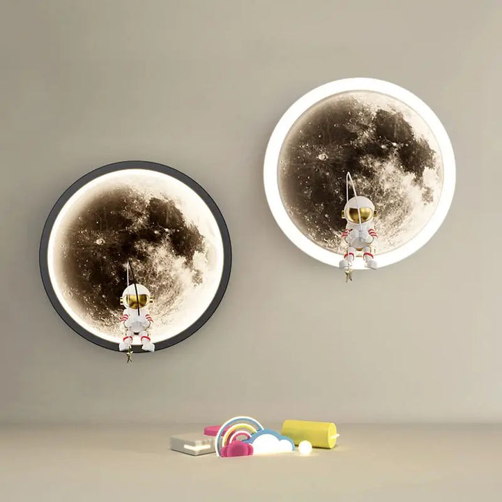 Skanto | LED Vegglampe Måne Astronaut