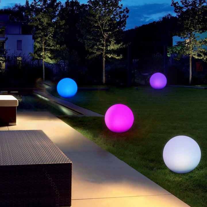 Skanto | LEH-42321 40cm Rund Ball Solenergi Lampe, Flytende Hage Fargeforandrende LED Lys med 0.7W Monokrystallinsk Silisium Solcellepanel & Fjernkontroll (Hvit)
