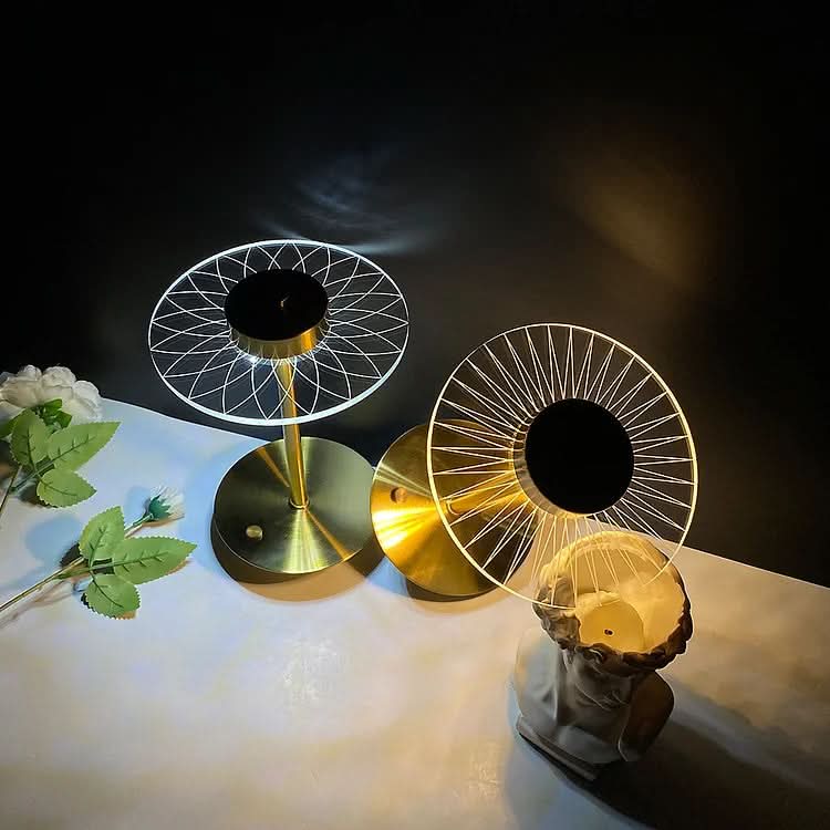Skanto | Trådløs oppladbar LED krystallskive bordlampe