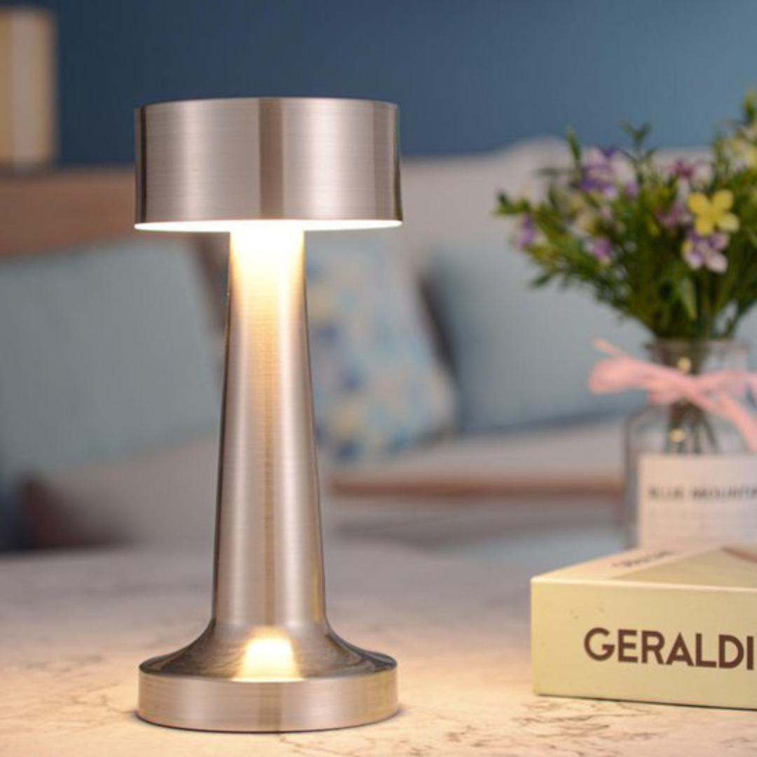 Skanto | Oppladbar LED Bordlampe