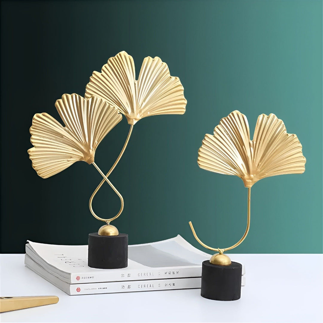 Minimalistisk Ginkgo-blad Skulptur for Elegant Naturlig Sjarm Skanto