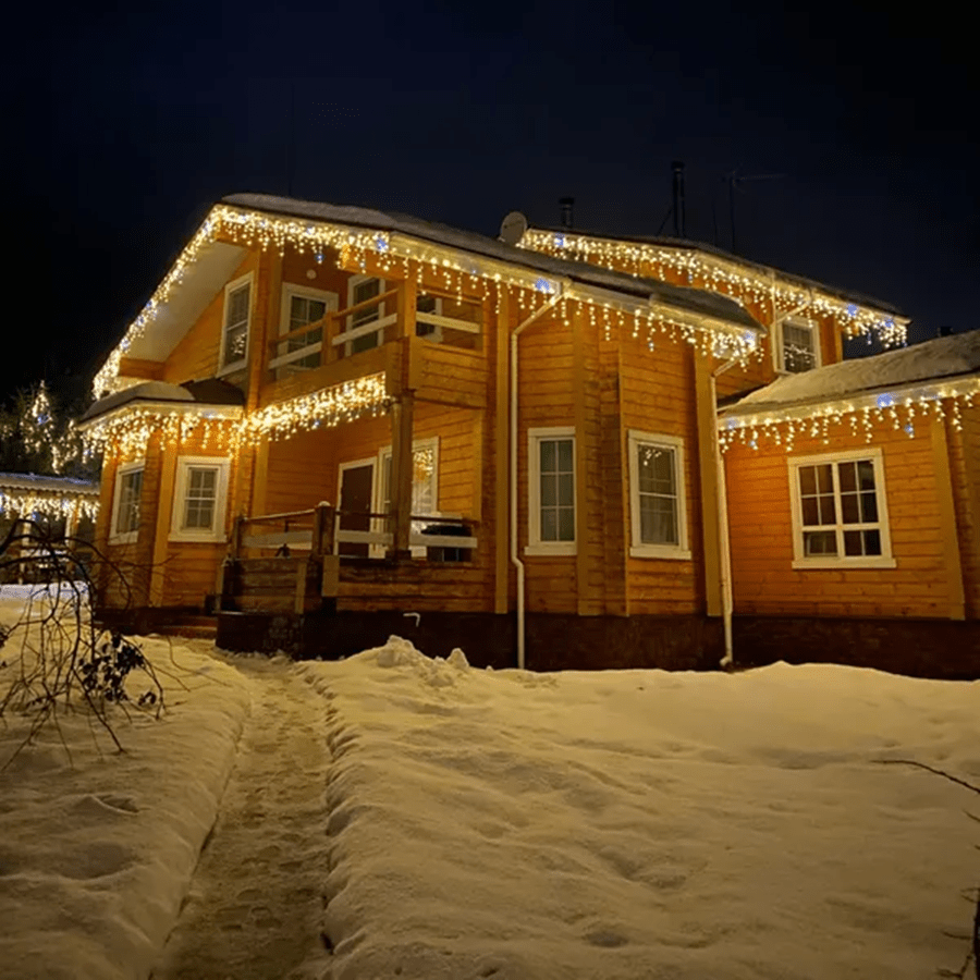 Skanto | LED Hagegardin 4 × 0,6 m med Værbestandig Eleganse