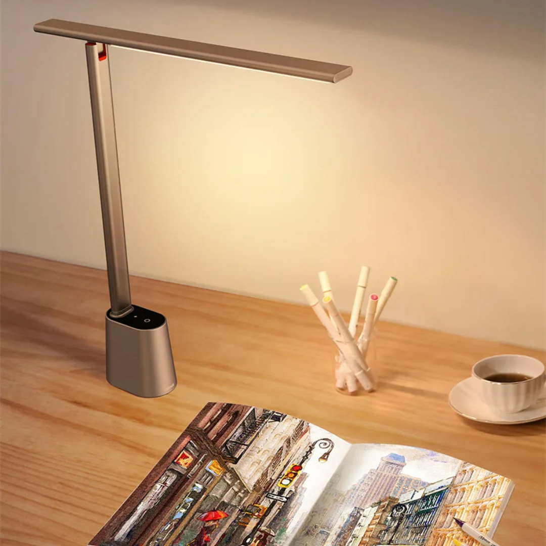 Skanto | Intelligent LED skrivebordslampe med sammenleggbart og dimbart design