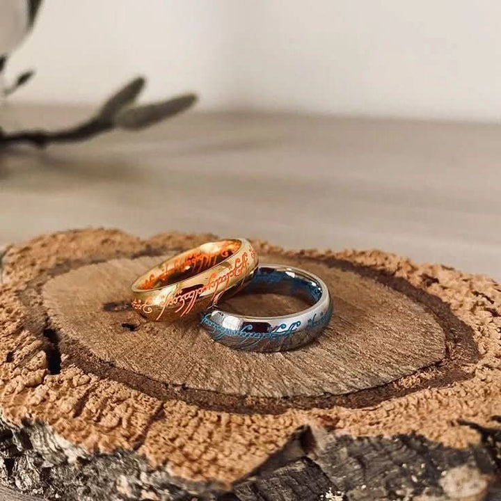 Skanto | Belyst smykkering med gravering for lykke og positivitet
