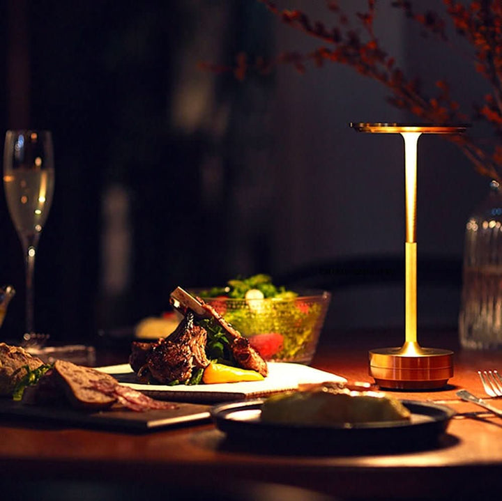 Skanto | LED bordlampe med dimbar stemningsbelysning & moderne design