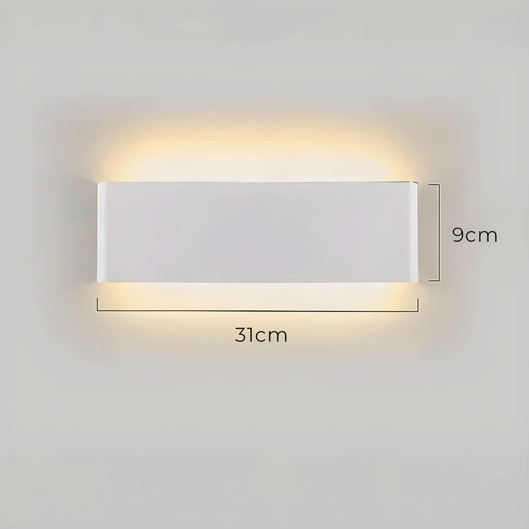 Skanto | Moderne LED Vegglampe – Elegant Aluminium & Glass Design