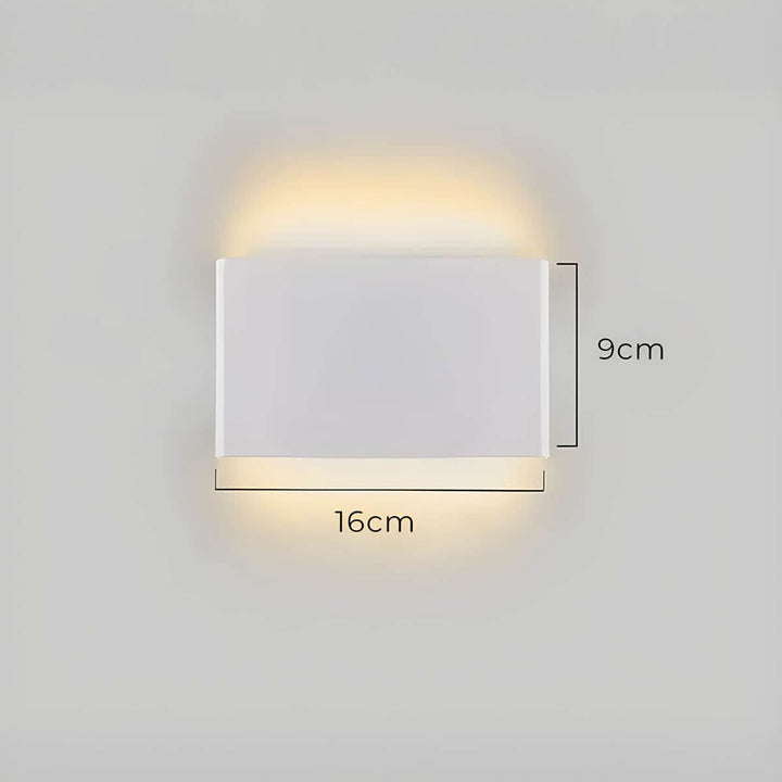 Skanto | Moderne LED Vegglampe – Elegant Aluminium & Glass Design