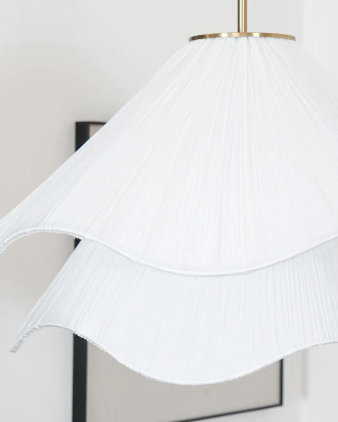 Skanto | Taklampe med blomstermønster og elegant finish