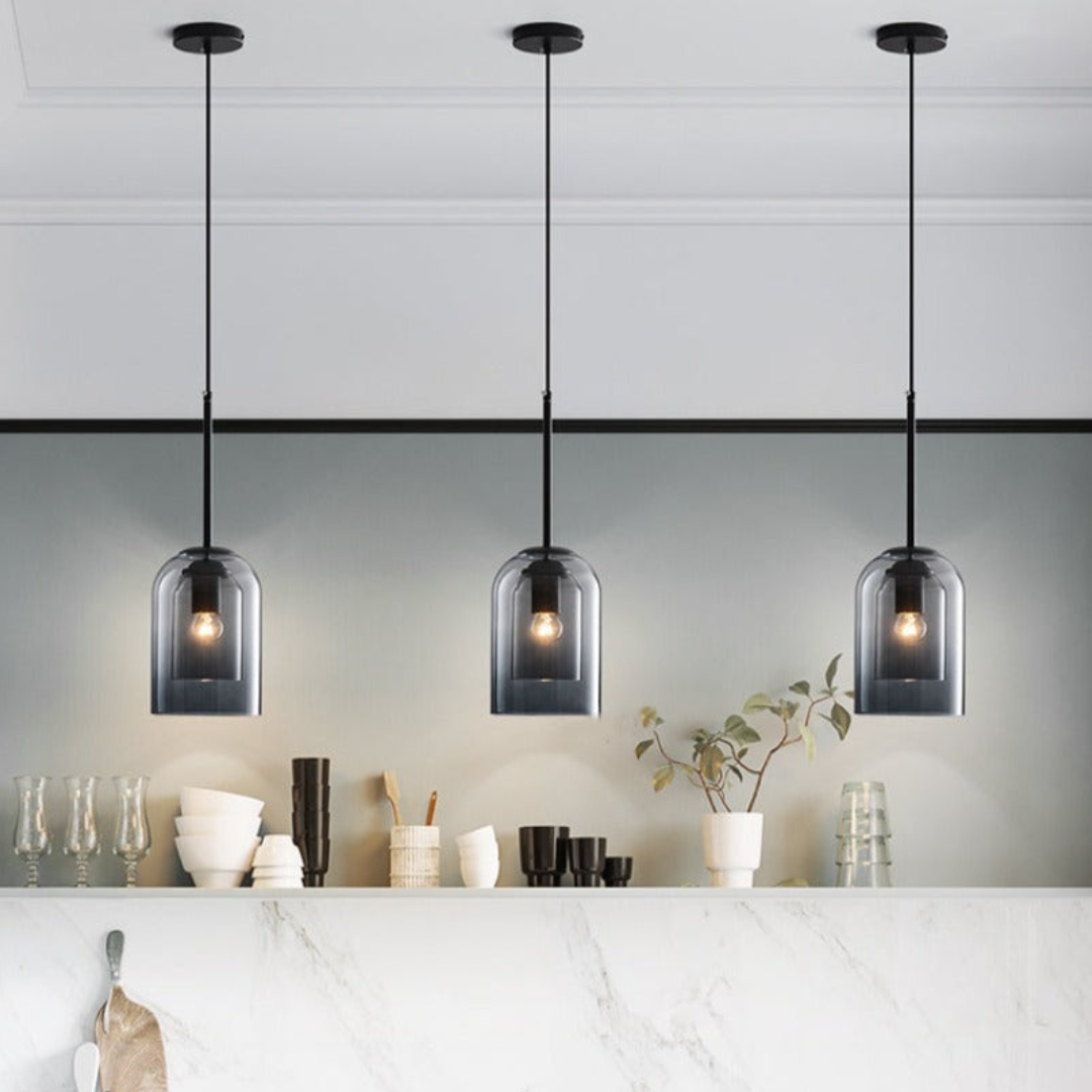 LuxeBeam-lampe – Moderne pendellampe laget av dobbeltbuet glass